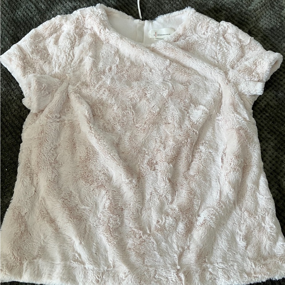 Anthropologie Cream Furry Short Sleeve Top in Size Medium
